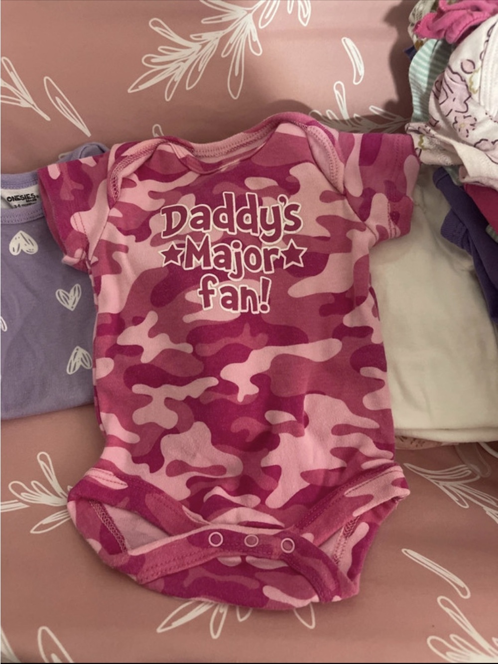 Faded Glory Pink Camouflage 'Daddy's Major Fan' Baby Bodysuit